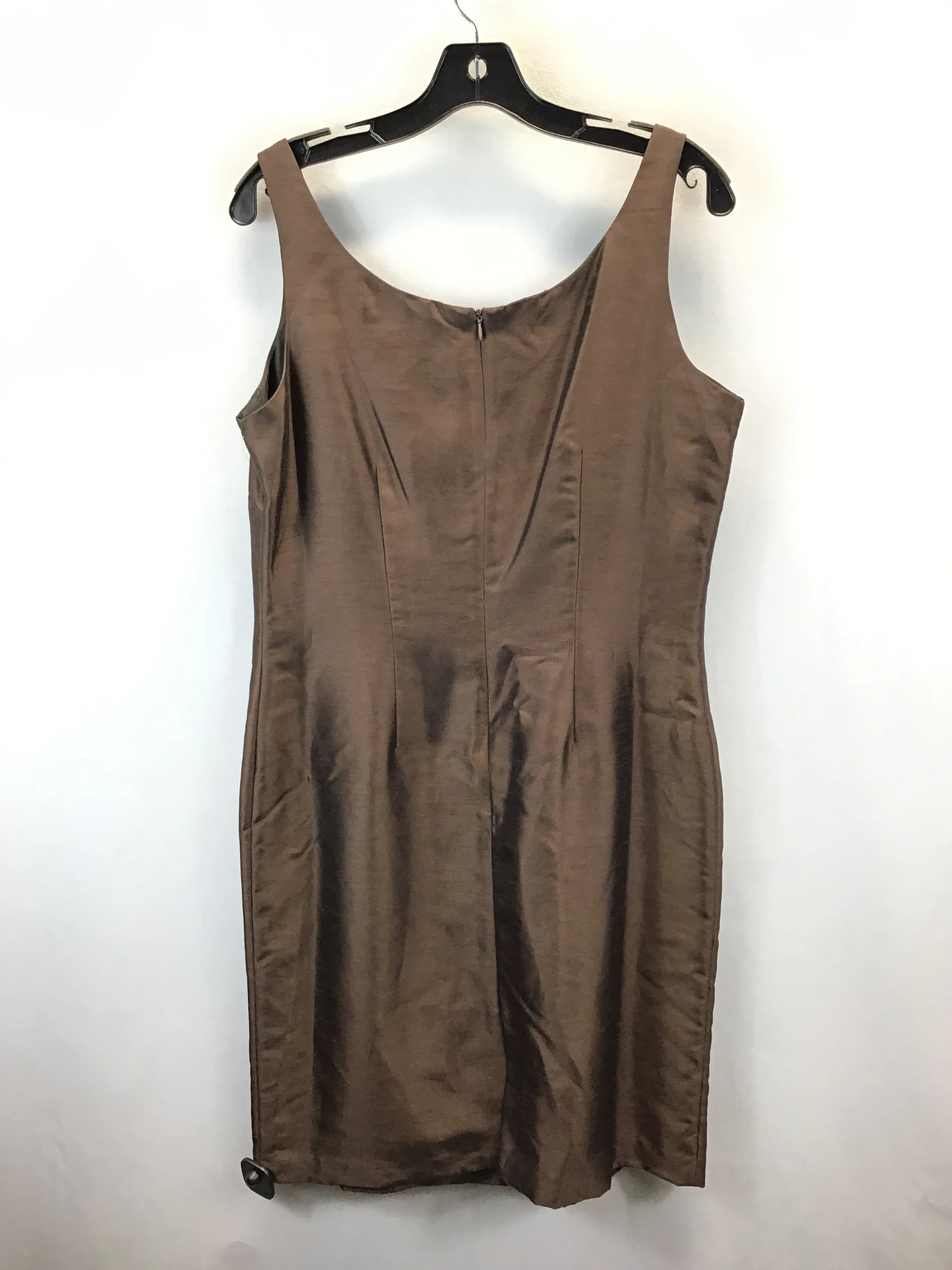 Dress Casual Short By Jessica Howard In Brown, Size: 12