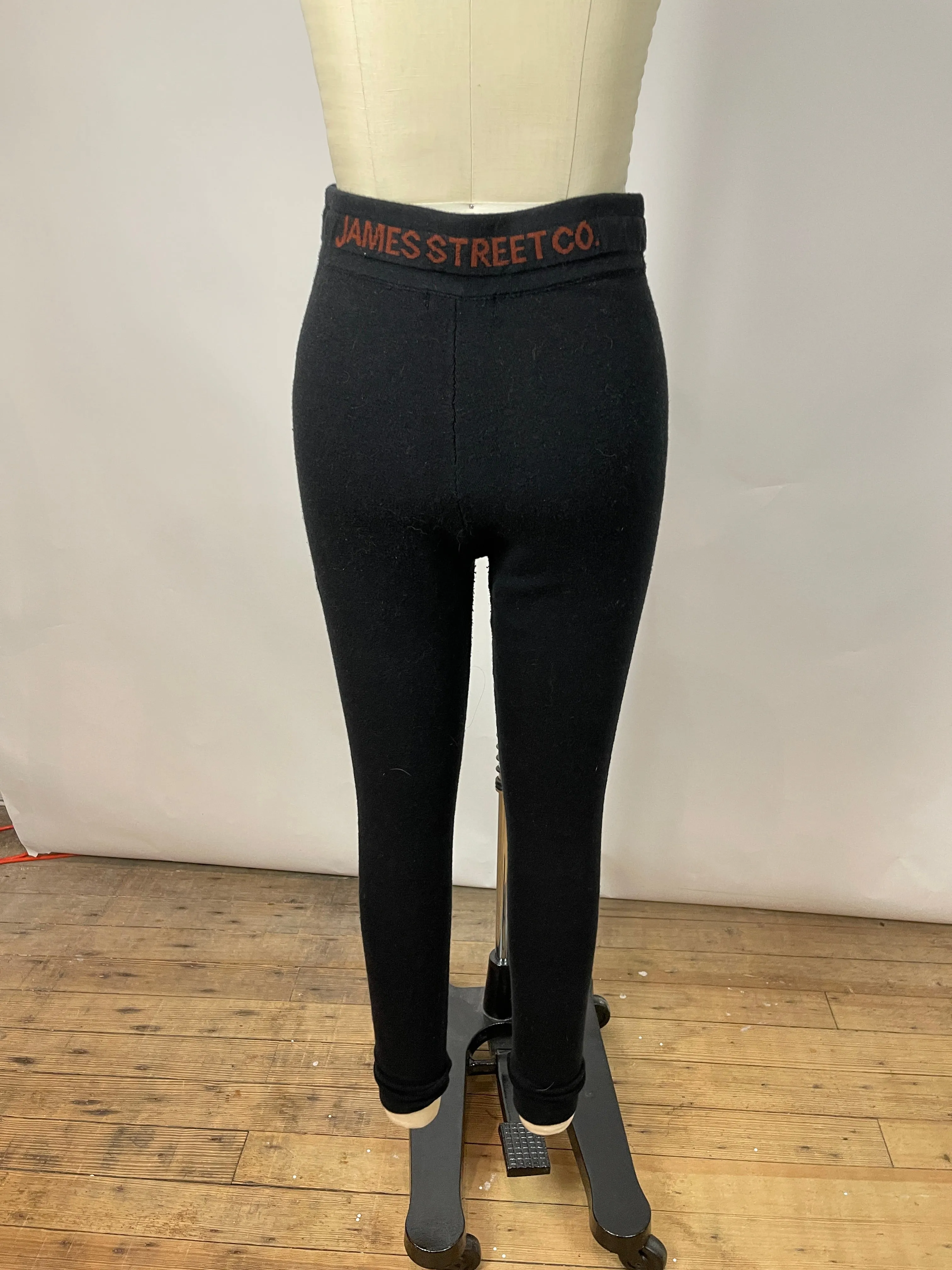 James Street Co. Black Leggings (M)